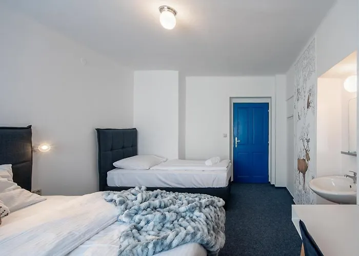 Prazska Bouda Hotell *